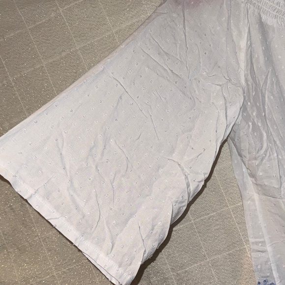 New Directions White Blouse with Blue Embroidery - Picture 3 of 6